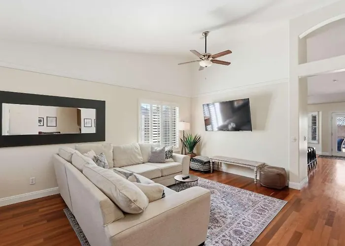 Spacious House With Heated Pool Near Sports Complex * Peoria