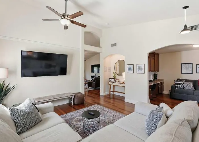 Spacious House With Heated Pool Near Sports Complex